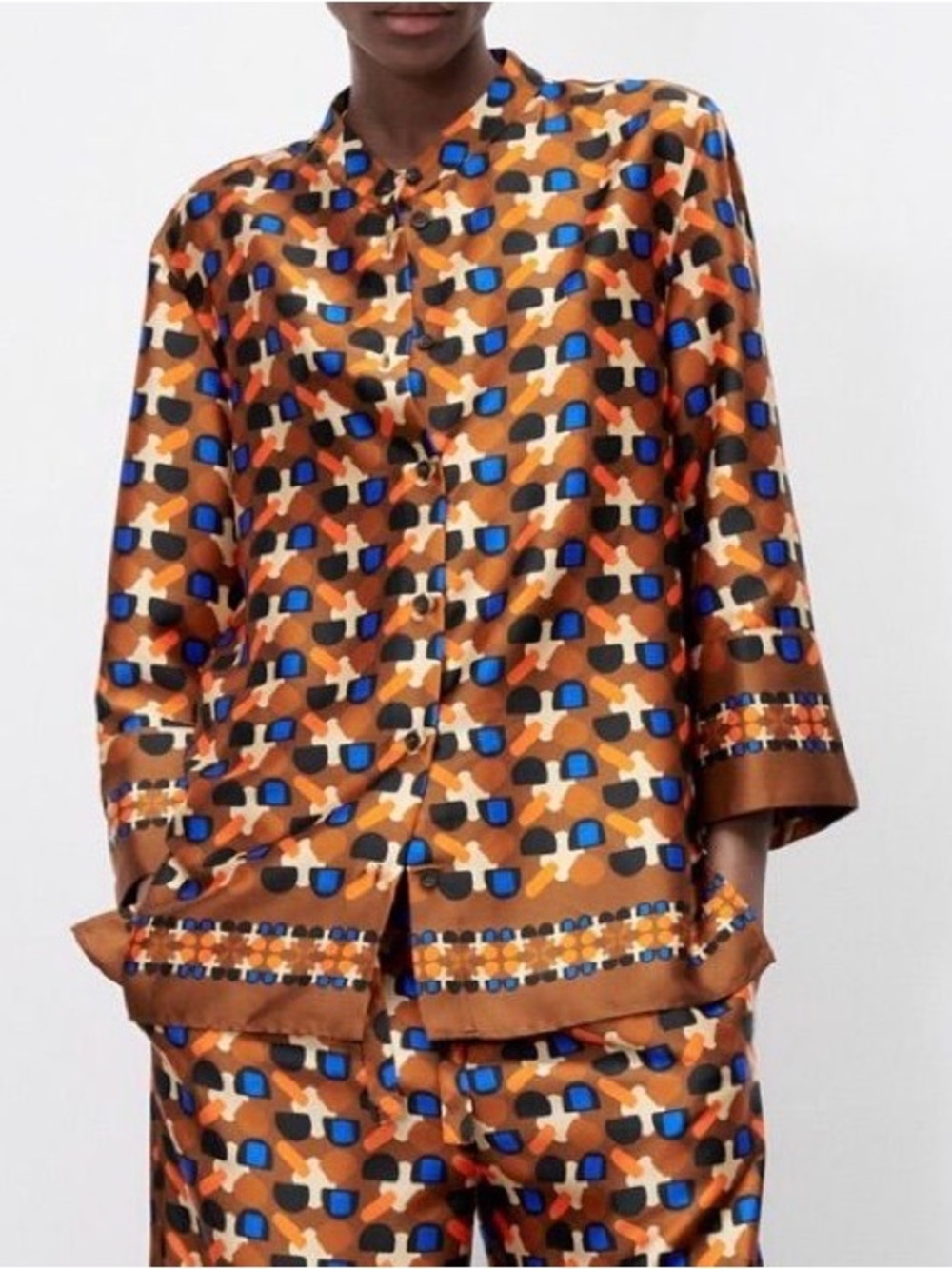 Zara Geometric Print Button Down Sz Medium NWT